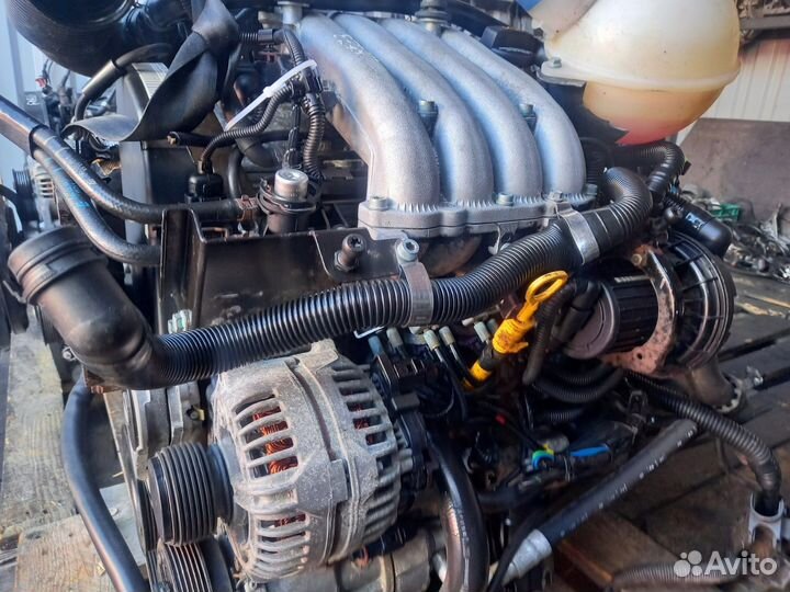 Двигатель 2.0 бензин Фольксваген Шаран