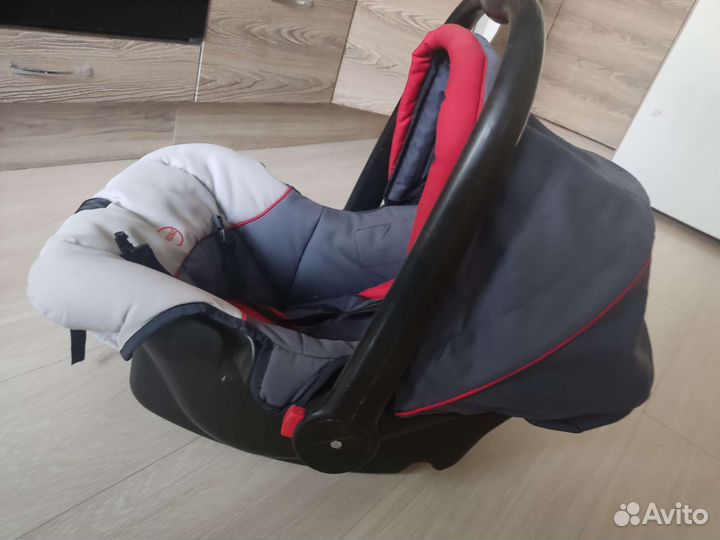 Переноска для детей в машину