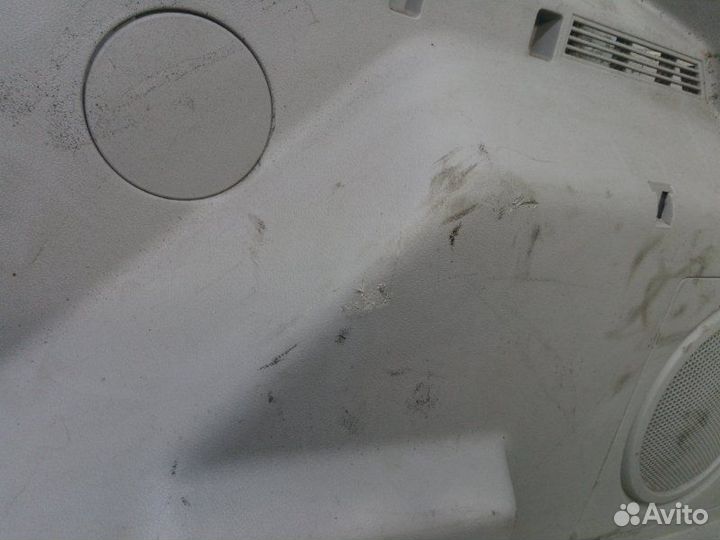 Обшивка багажника правая Dodge Caliber хетчбэк