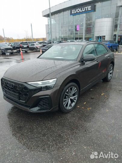 Audi Q8 3.0 AT, 2024