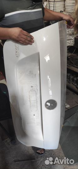 Крышка багажника volkswagen polo 2020