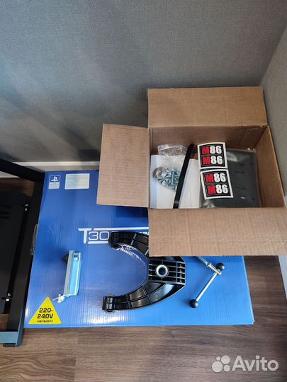 Thrustmaster t300 alcantara edition