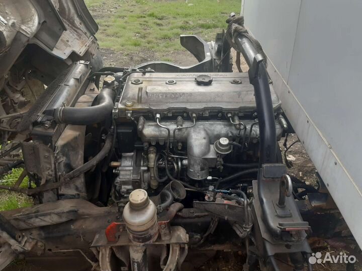 Mitsubishi Fuso Canter, 2003