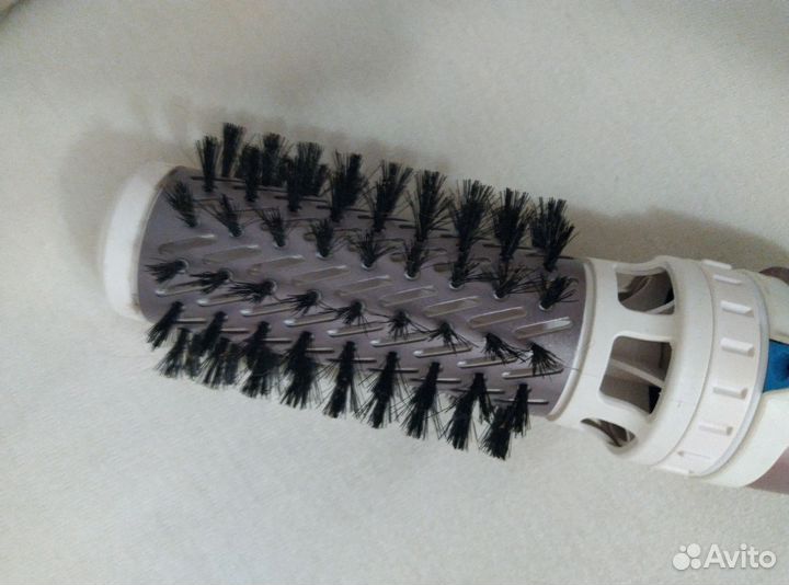 Фен щетка Roventa