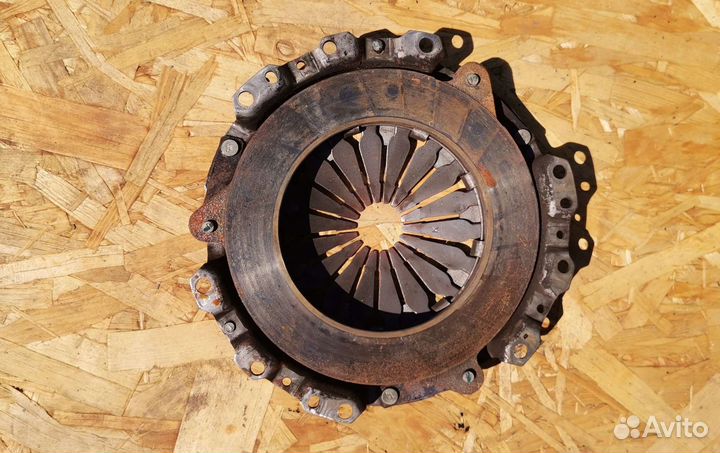 Сцепление Valeo ваз 2101-2107 Нива 2121 2129