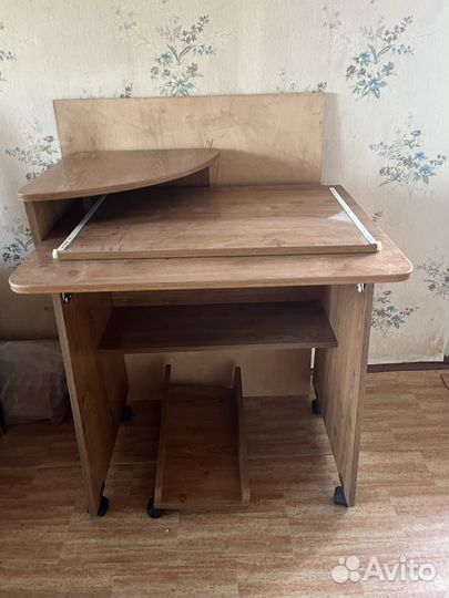 Компьютерный стол бу