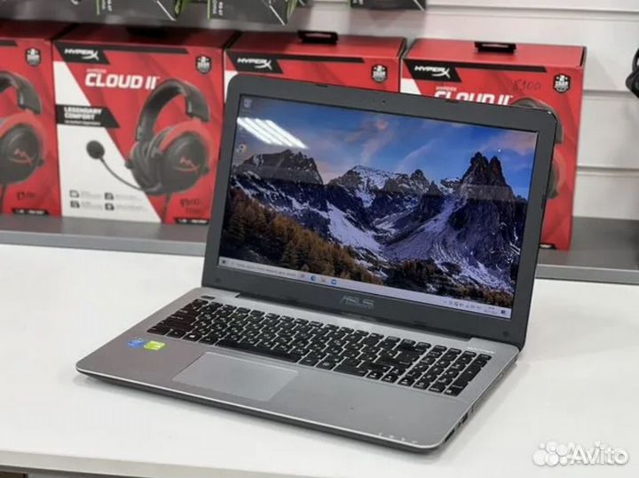 Шустрый Asus Core i7 SSD256g 8G озу GeForce