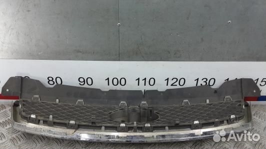 Решетка радиатора ford focus 2 (XBN08VG01)