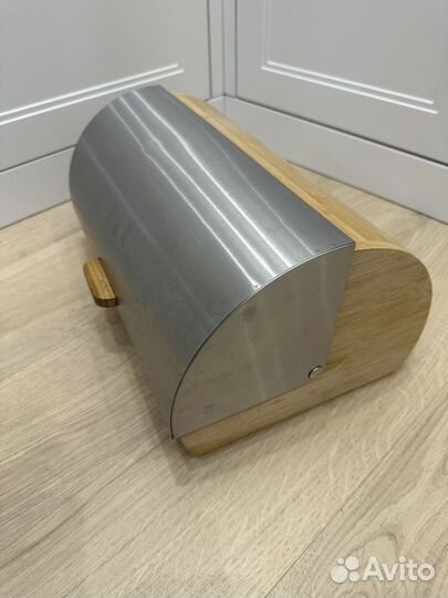 Хлебница деревянная