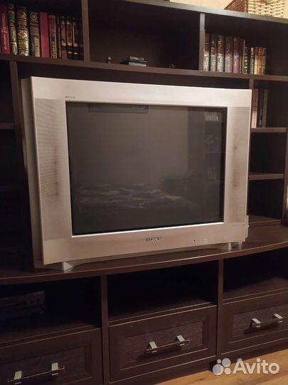 Старый телевизор Sony