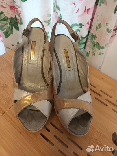 Босоножки женские 36 размер