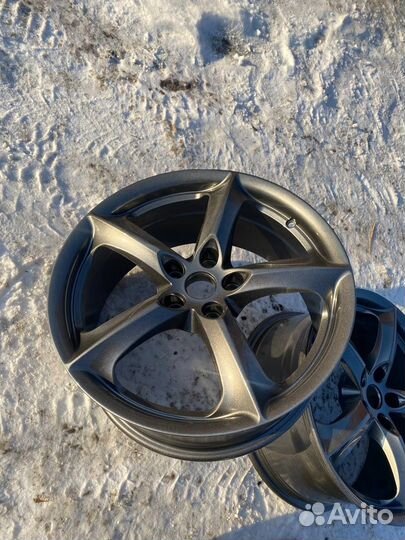 Диски литые 18 5 114.3 цо 66.1