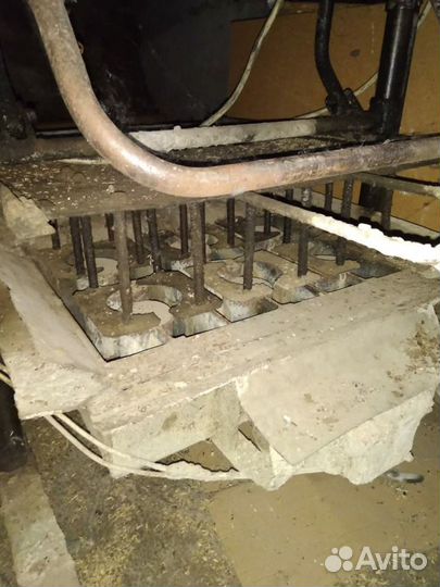 Станок для производства шлакоблоков