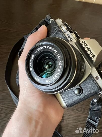 Фотоаппарат Olympus om-d e-m10