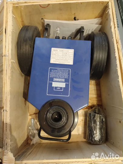 Домкрат пневмогидравлический 30 т