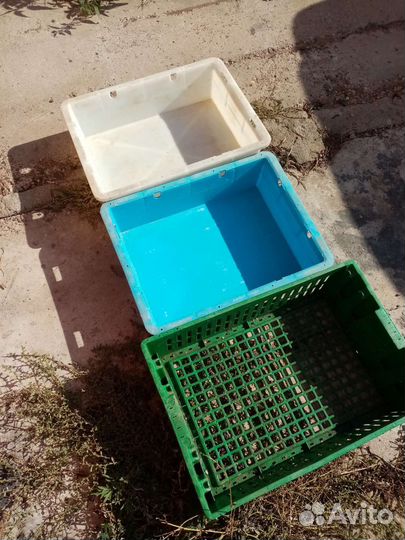 Пластиковые ящики
