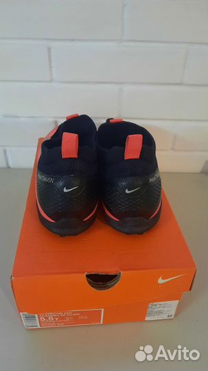 Футбольные бутсы размер 40