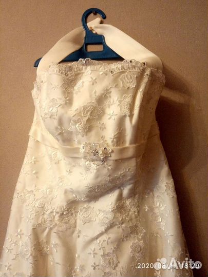 Платье свадебное