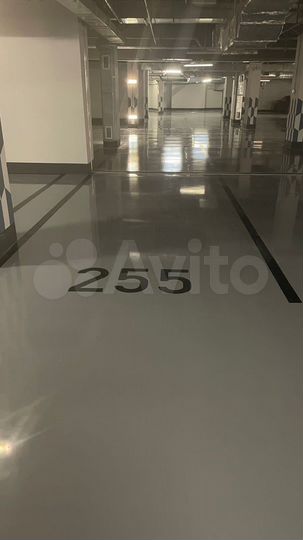 Машиноместо, 15 м²