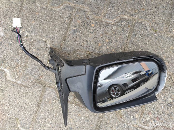 Зеркало Субару