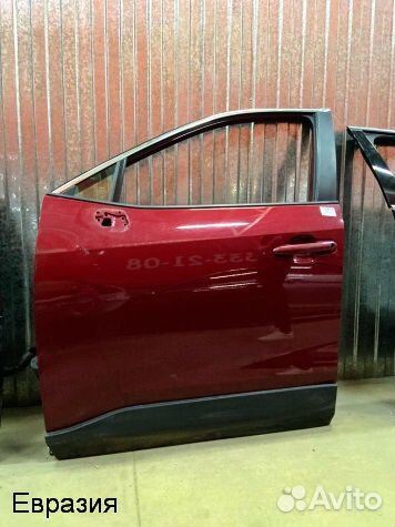 Дверь левая передняя Toyota Rav 4 кузов 50