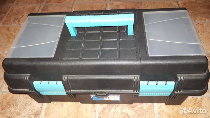 Ящик для инструмента с лотком и органайзером новый