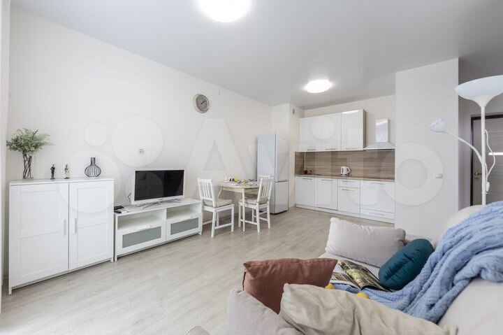 2-к. квартира, 43 м², 6/7 эт.