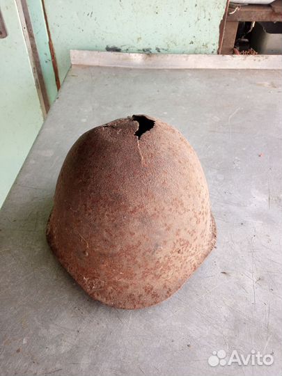 Каска времен войны