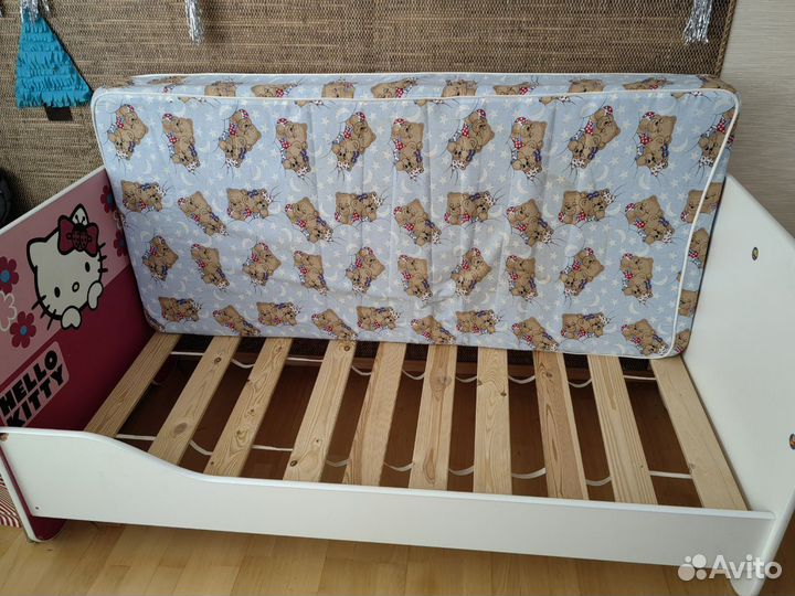 Детская кровать для девочки бу
