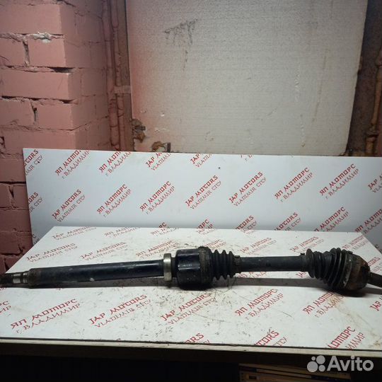 Привод передний правый Volvo S80 седан B4164T 2009