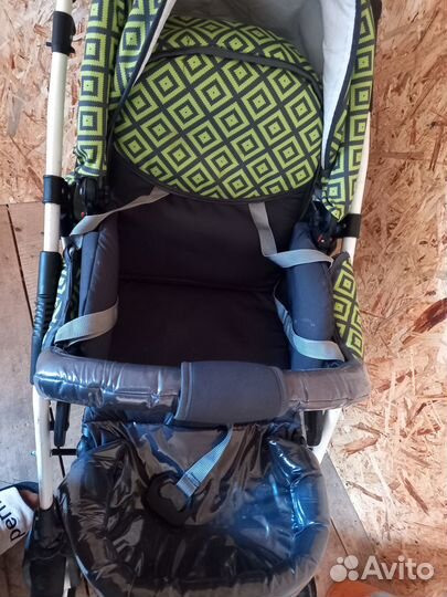 Продам коляску 2 в 1. Прогулочная. Люлька