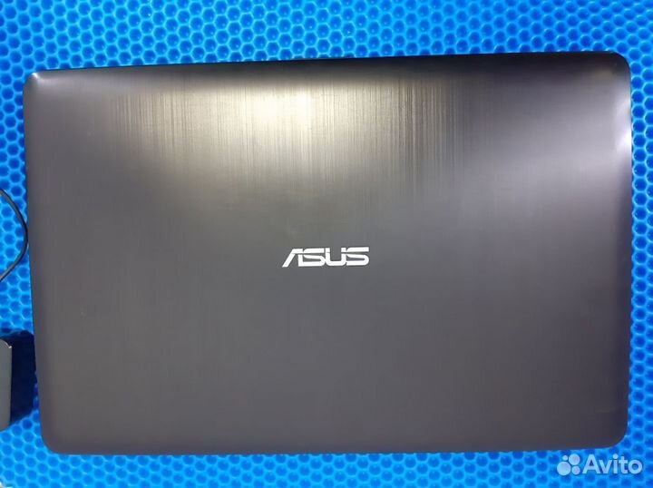 Ноутбук asus X540LA-XX360D i3 / 4Gb DDR3 /HDD500Gb