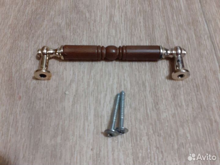 Мебельная фурнитура