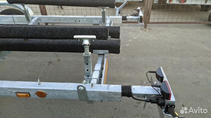 Прицеп для лодки мзса L 9025-2.35 исп.402