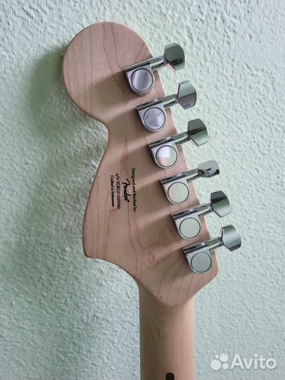 Электрогитара Fender Squier Bullet Mustang