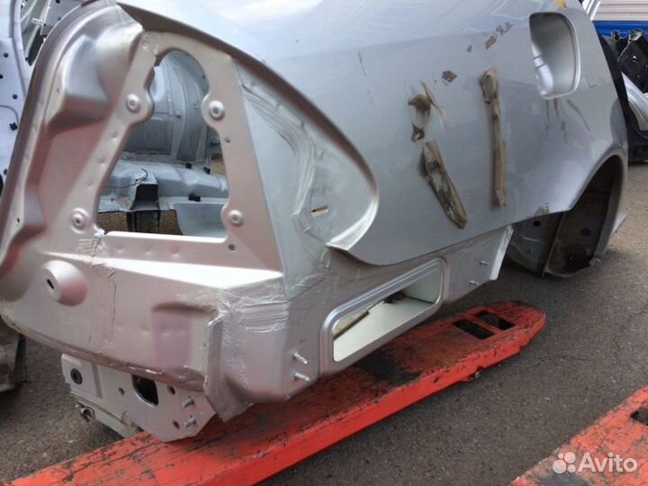 Крыло заднее правое Mercedes-Benz E-Class W211