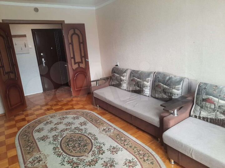 2-к. квартира, 60 м², 3/9 эт.