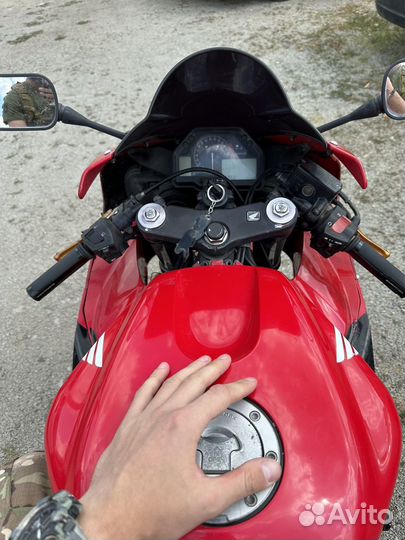 Мотоцикл honda cbr 600rr