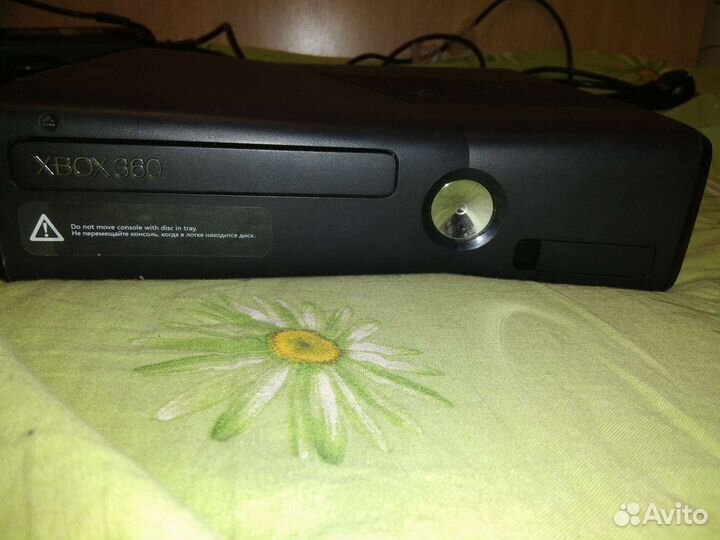 Xbox 360 (без жесткого диска)