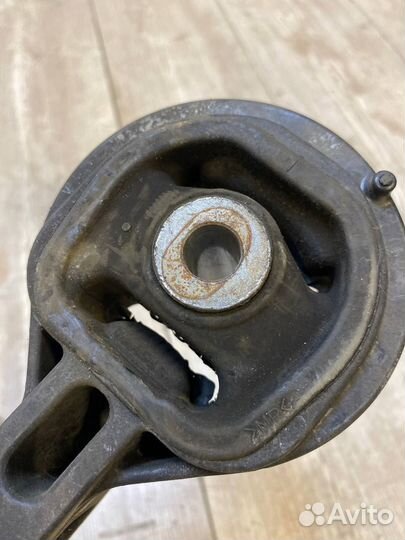 Опора двигателя правая Honda CR-V