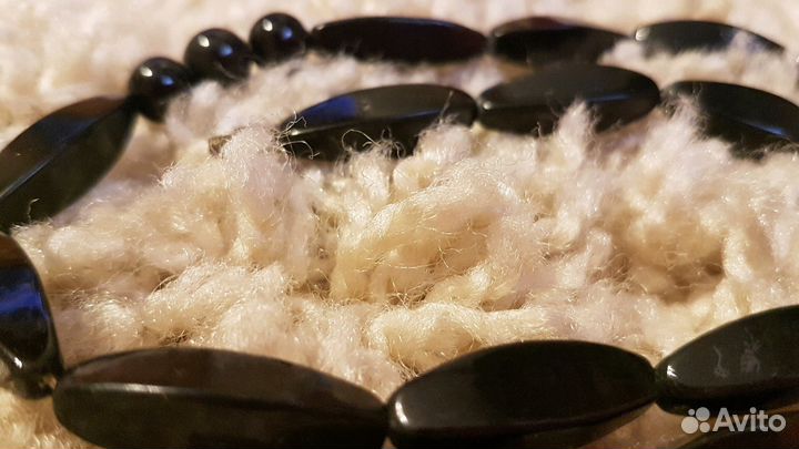 Бусы змеевик темно зеленый камень