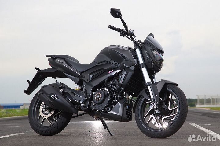 Мотоцикл Bajaj Dominar 400 UG