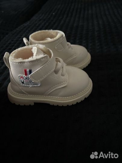 Ботинки демисезонные для девочки 15 размер