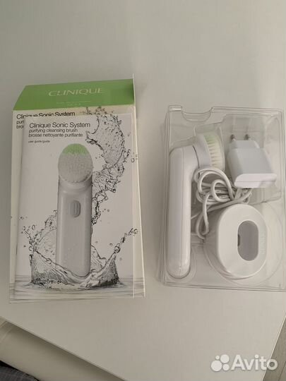 Очищающая щетка для лица Clinique Sonic System