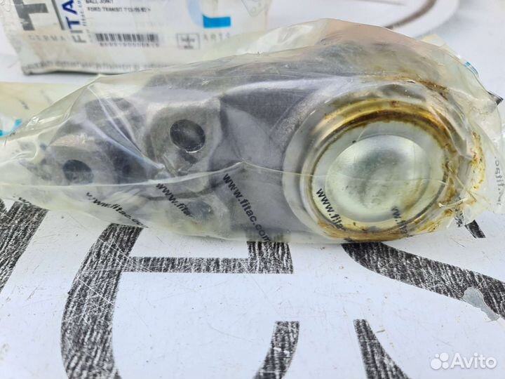 Шаровая передняя Ford Transit