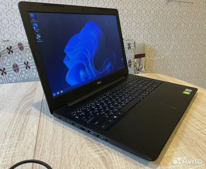 Ноутбук Dell (Intel i5-1035G1 / GeForce mx230 )