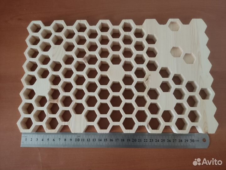 Деревянная подставка