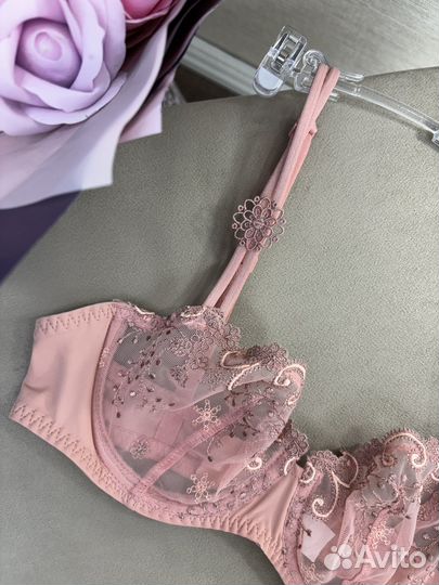 Бюстгальтер 70B simone perele