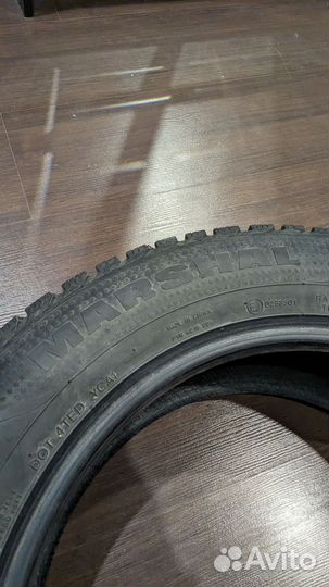 Marshal I'Zen RV Stud KC16 215/60 R17 100T