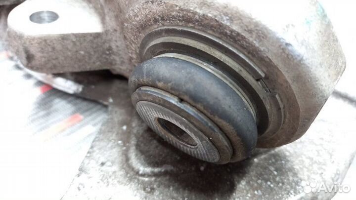 Кулак поворотный задний левый Bmw X5 E70 N52B30A